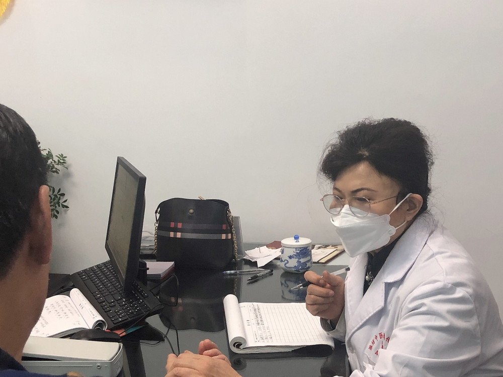 潍坊中医药非遗传承中心杨金花院长当医生就是要奉献的