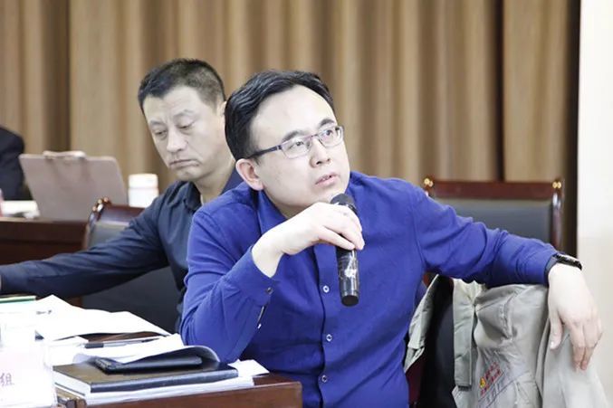 党委委员,总经理张海全对原料和产品的国内市场行情