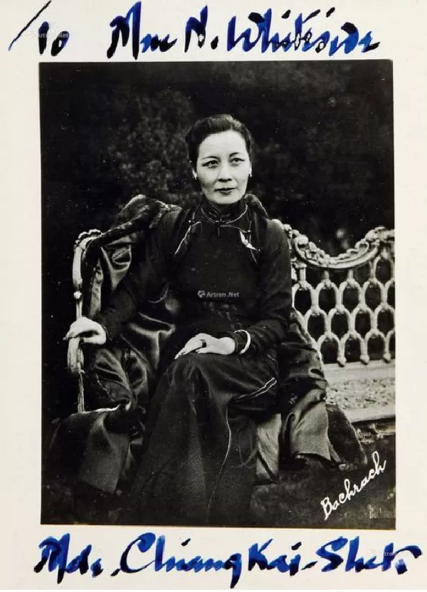 国史卫立煌见到中共国民党战犯中有自己的名字就松了口气