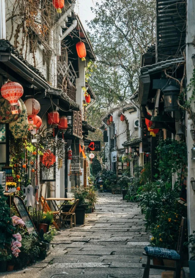 忽然想去老街走一走