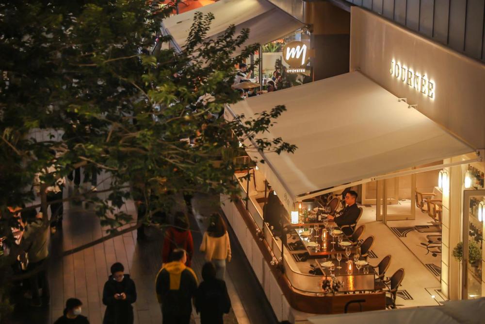 万象天地里巷调改观察沪上潮流南移华南新添bistro街区