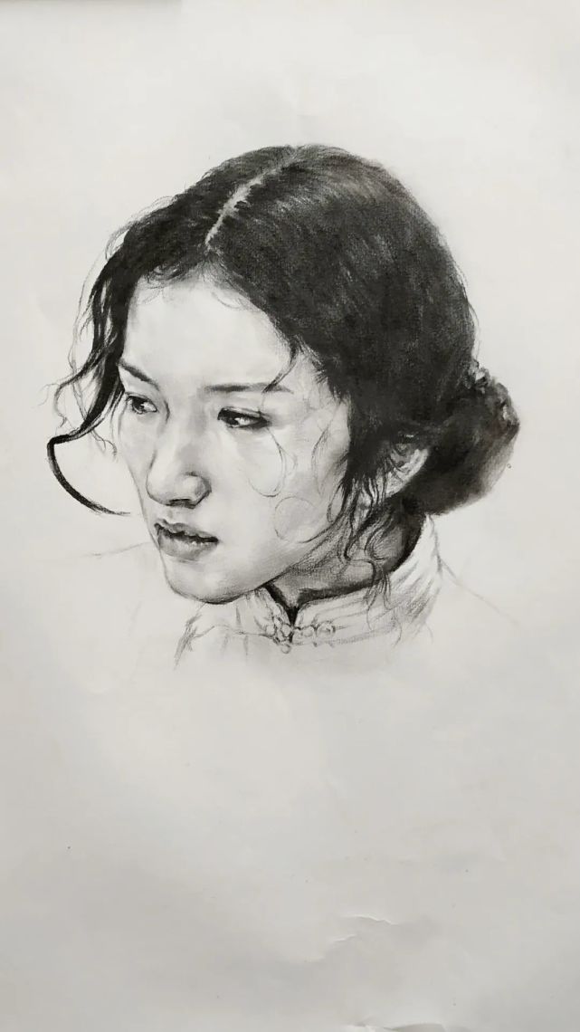 素描人物难画看完这个你或许会有些感悟