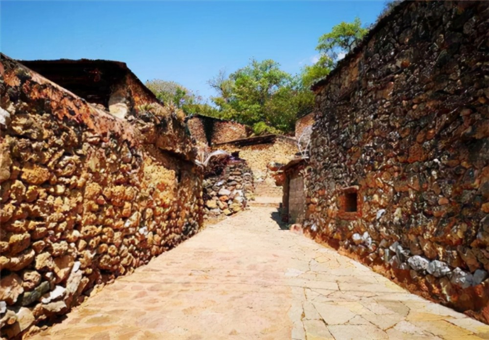 甘肃现神秘算命村 家家精通占卜之道 神秘组织到底有什么秘密 腾讯新闻