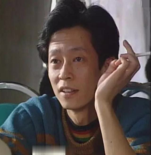 和徐帆师生恋,和许晴恋爱,王志文当年是怎样的魅力?_腾讯新闻