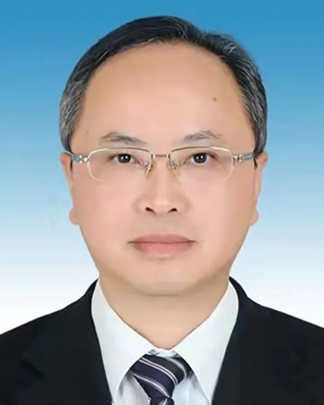 新一届阳江市委领导班子产生附简历