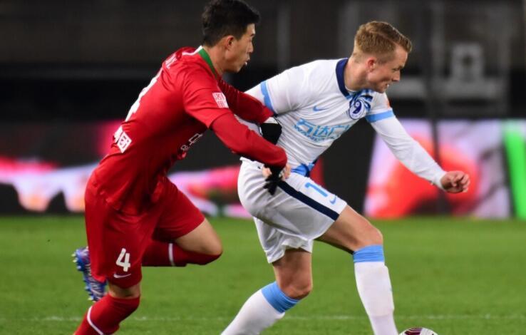伊沃 3次中柱＋争议点球！一场1-0踢出中超神剧本，他们终结了9年的等待