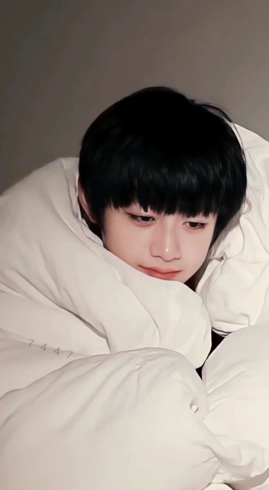 山城少年朱志鑫壁纸