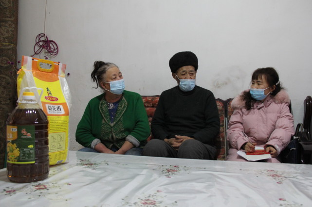 兰干乡深入基层访民情展现乡村新风貌