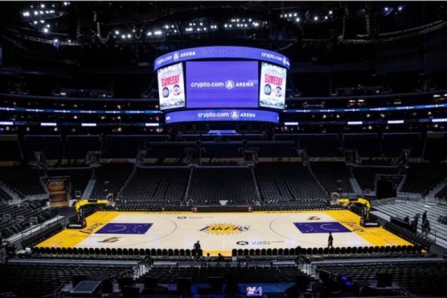 湖人官宣蒙克和ab解除隔离火线复出战篮网球馆正式启用新标志