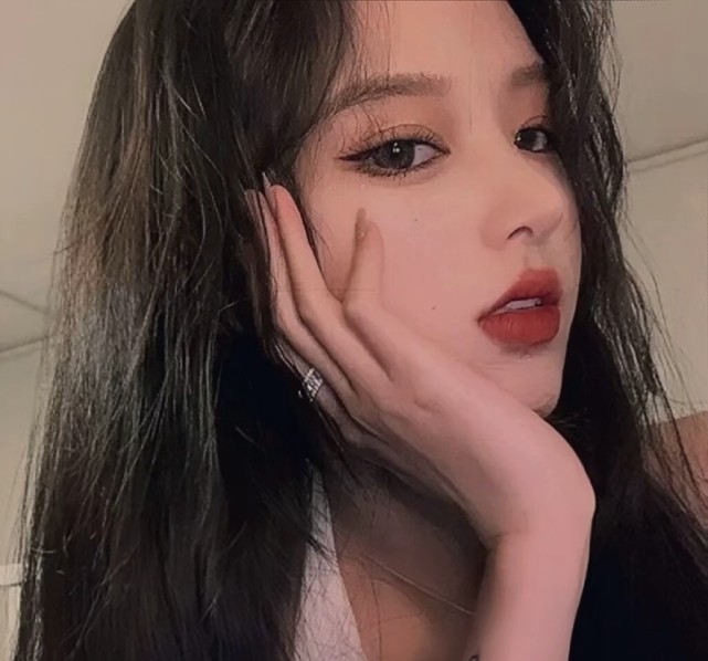 女生头像高冷