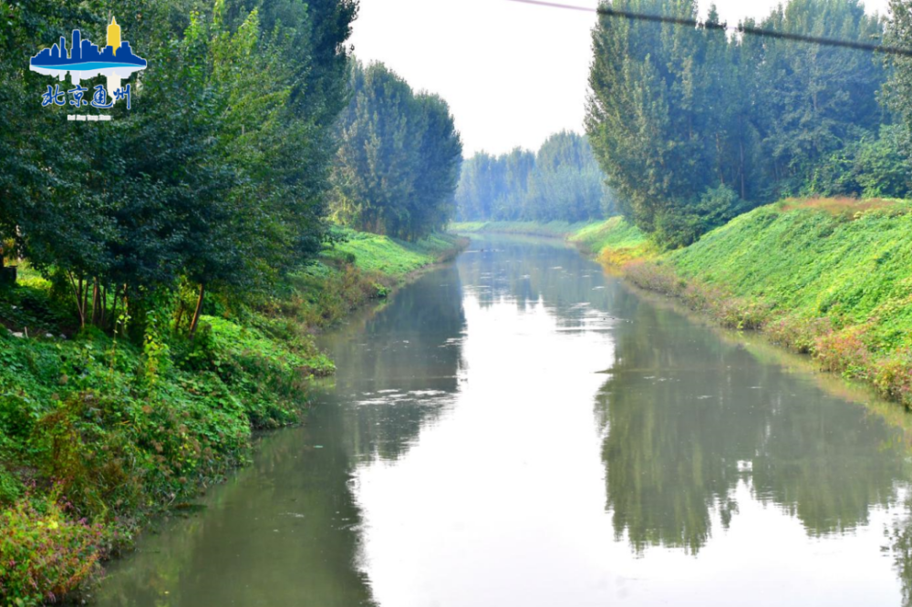据介绍,港沟河的上段治理范围为——凉水河右堤许各庄闸至凤港减河.
