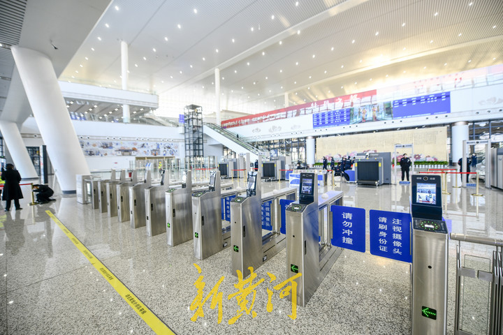 菏泽实现高铁梦新站房可容纳4500人