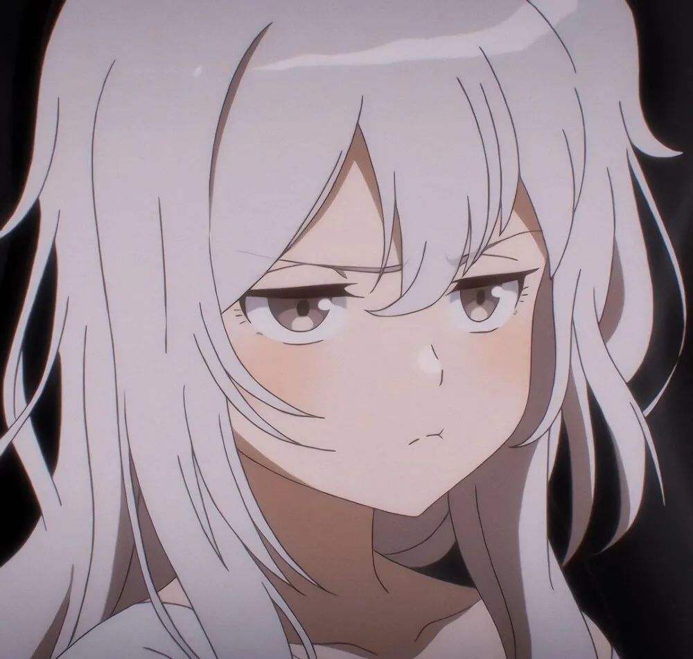 动漫女头想变成冬天的雪落在先生的肩