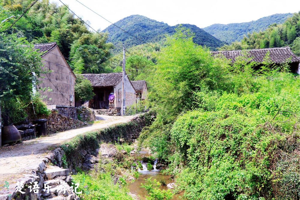 寧波松岙有一個躲藏在山岙中的古村,幾乎與世隔絕,卻美如桃源_騰訊