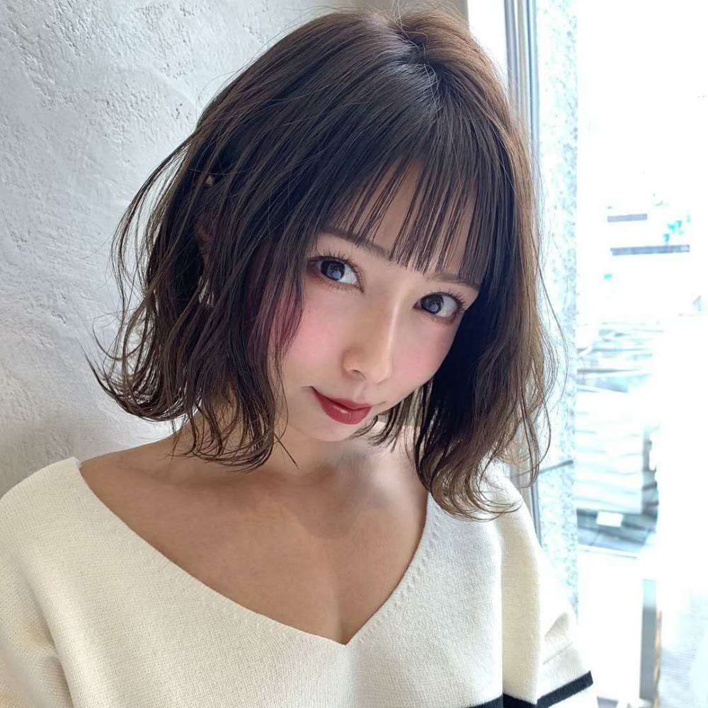 选对刘海可以拯救一张脸,四款超火的网红刘海,时尚减龄又小脸插图3