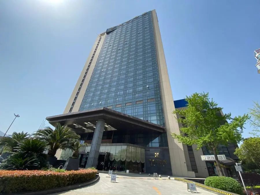 4亿元起拍上万人围观广元天成大酒店司法拍卖因无人出价流拍