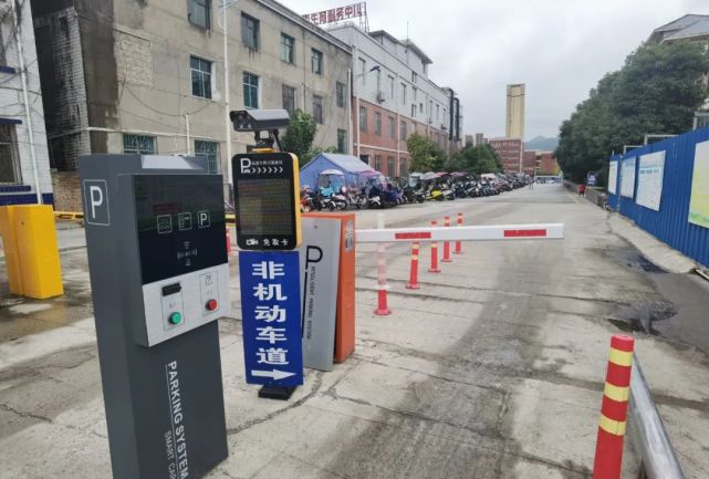 惠水县中医医院:为民办实事显力度见深度透温度