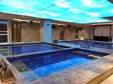 9元洗浴 汗蒸 淘气堡 氧吧 散座休息(点击图片购买)大逸传奇汤泉特点