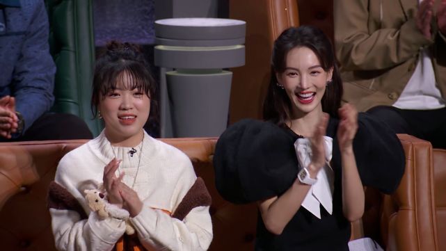 迪丽热巴金晨同录节目太亮眼四年前就合作过两人都变化太多