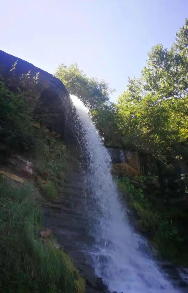 蔚县藏在大山里的阁上村