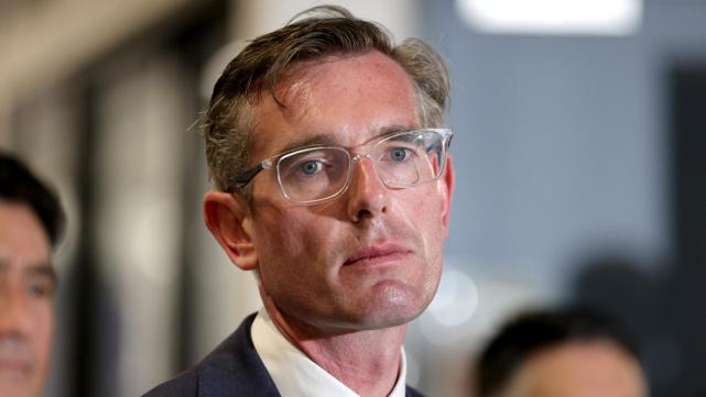 疫情卷土重来,澳大利亚新南威尔士州州长竟还呼吁民众出门旅游