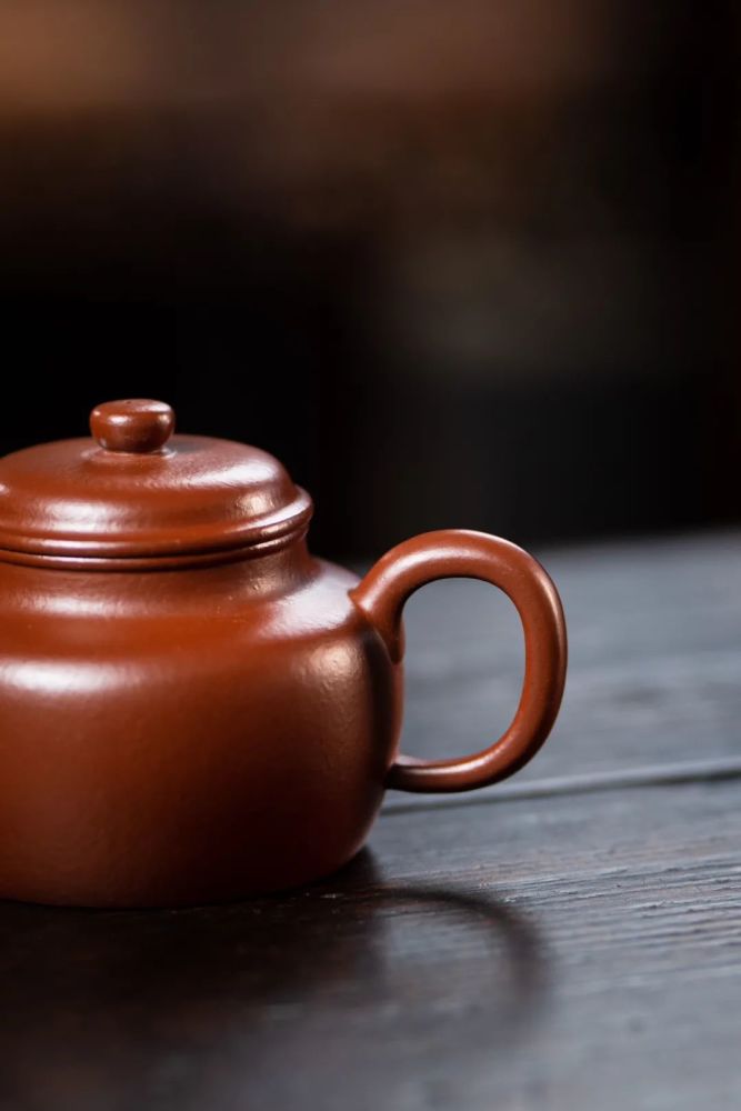 西云堂朱泥大蕴德钟220cc