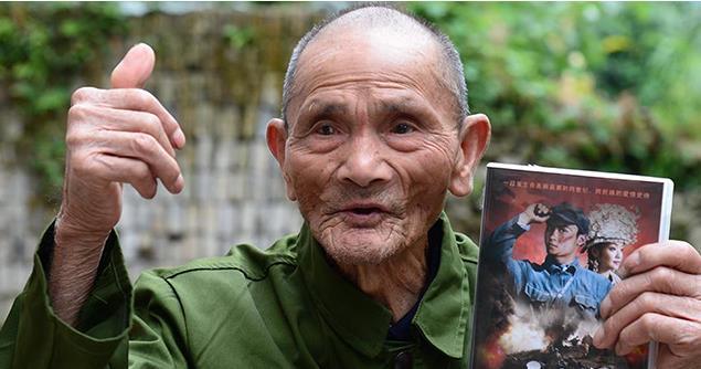 的青春奉献给了战场,2010年的电影《马红军》就是以他为原型改编的