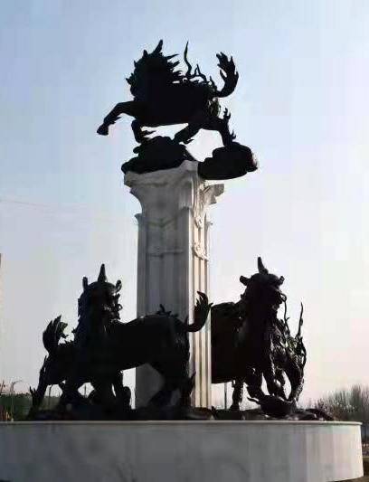 麒麟雕塑燃爆巨野北站千年古县驶入高铁时代