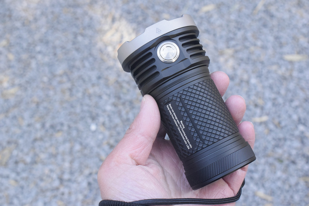 性能小钢炮大小正相宜acebeamx80gt2手电体验