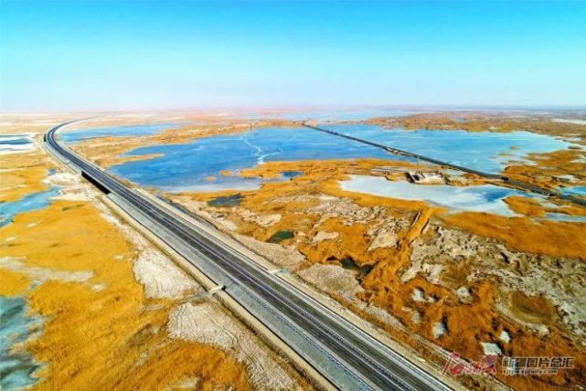 575线巴里坤至哈密公路通车,南郊客运站恢复6条疆内长途班线67|高速