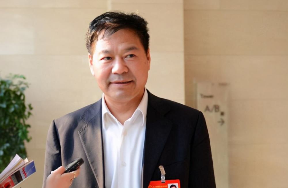 山东蓝翔创始人荣兰祥两次把前妻送进监狱6年漏缴税款超136万