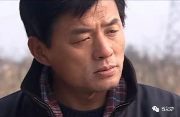 曲国强一位温柔体贴气质儒雅的好大哥