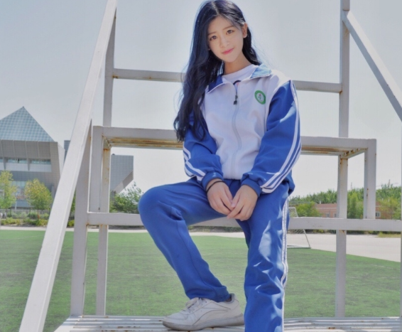 如此超长假期,对于上班族是可望不可即的存在,对于学生来讲,放假是一