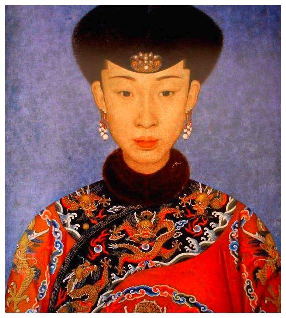 也就是嘉庆皇帝的生母,她在死后被自己儿子尊为孝仪纯皇后