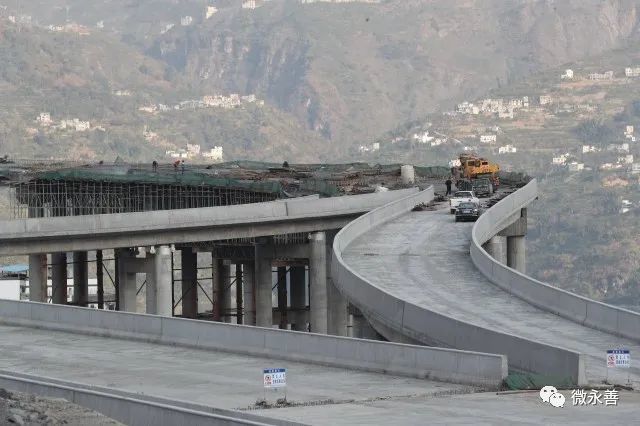 也是目前昭通市至永善县在建的第一条高速公路