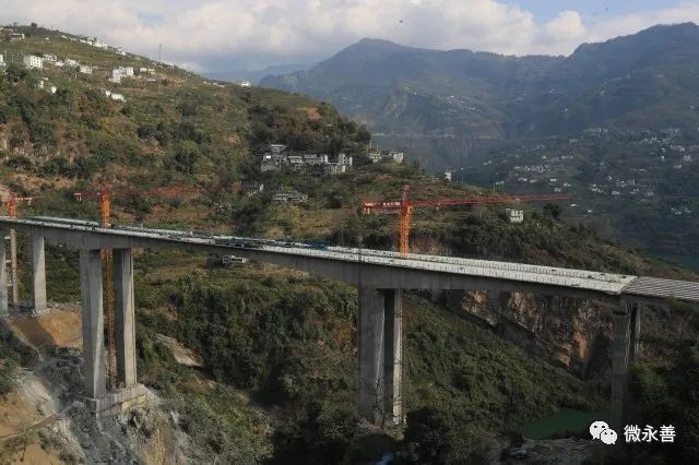 也是目前昭通市至永善县在建的第一条高速公路