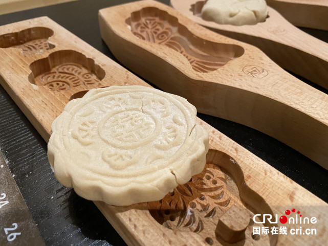 "脍炙人口"考证了中国古代美食者既吃生鱼片也吃烤肉……用文物资料