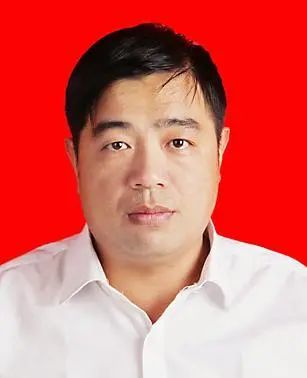 吴海鹏,男,38岁,濮阳县海通乡卫生院副院长.
