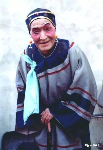 王辅生《看女》下