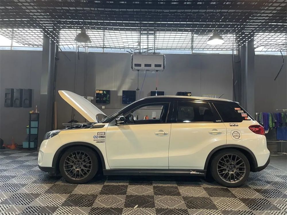 做一台离经叛道的suv铃木维特拉性能化改装