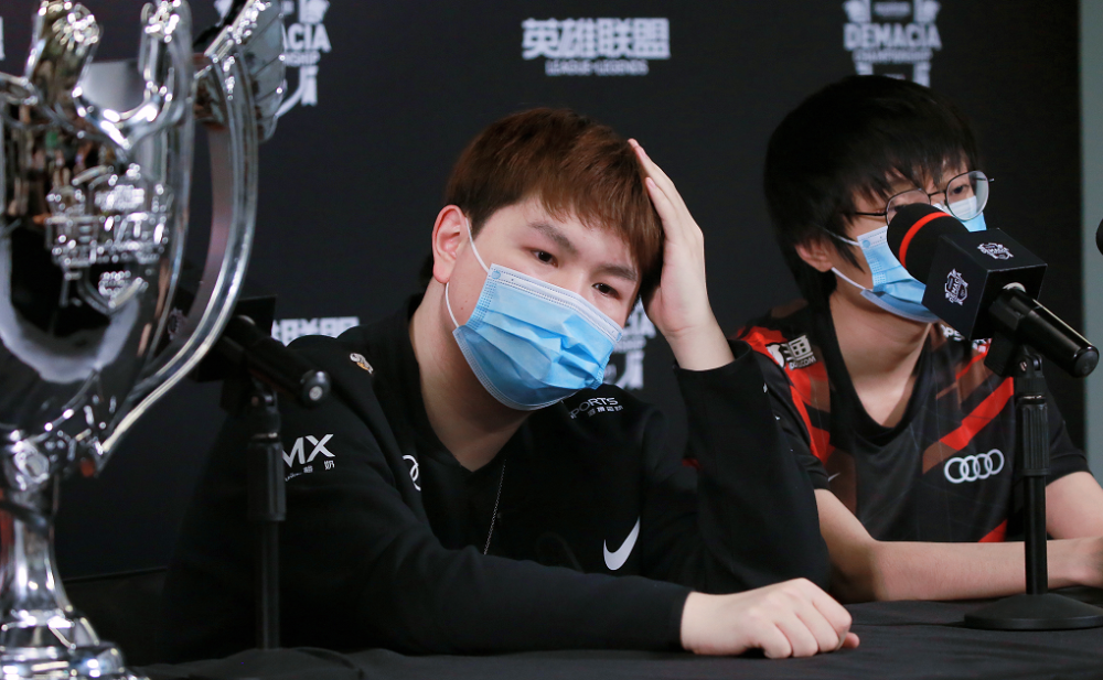 迎接lpl春季赛tes小鹏放出狠话rank战绩不容小觑