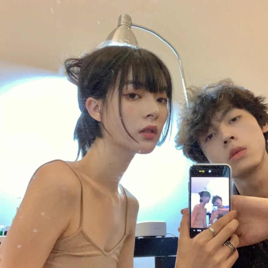 撒狗粮专用情侣真人头像