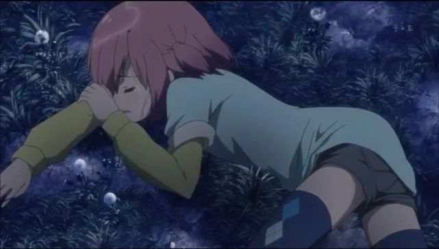 场面的相似之处,于是把它们全集合在一起,融合成这个叫"粉毛哭"的梗