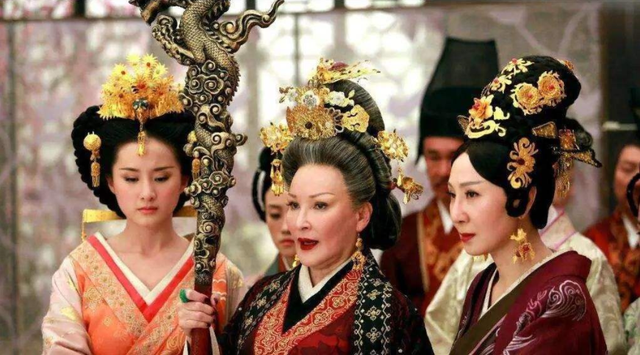 她是汉文帝的皇后汉武帝的太皇太后集吕后与薄后的优点于一身