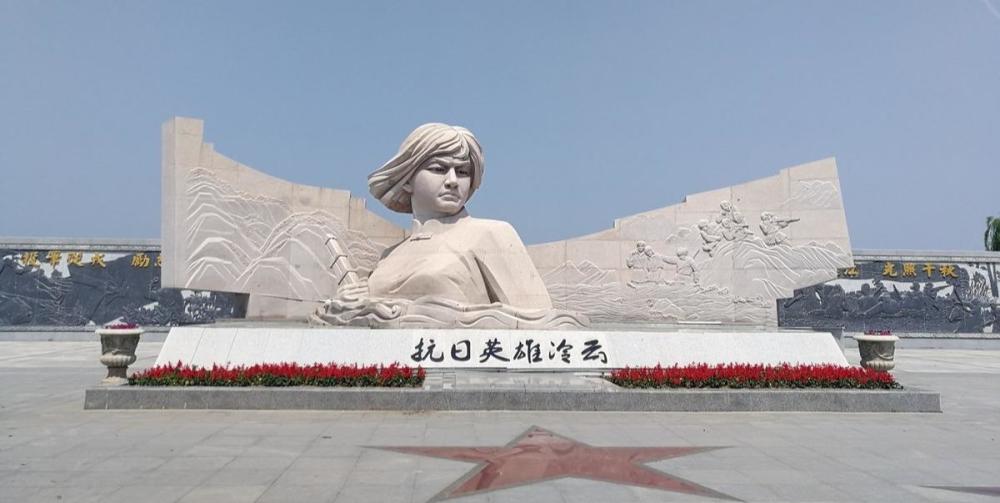 八女投江整个过程壮烈牺牲令人刻骨心痛向英雄致敬