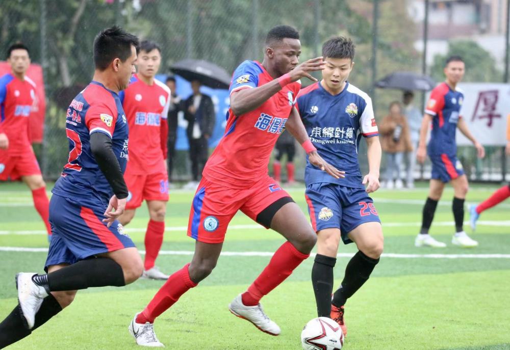 吸引更多职业球员加盟广东男子七人足球赛不断升级