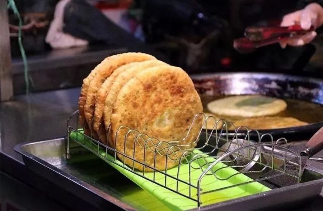 跟着美食游宁国丨来吃宁国粑粑第一口就沦陷