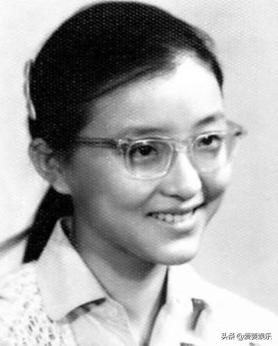 杨澜红枣门杨澜的成名史和三段情史