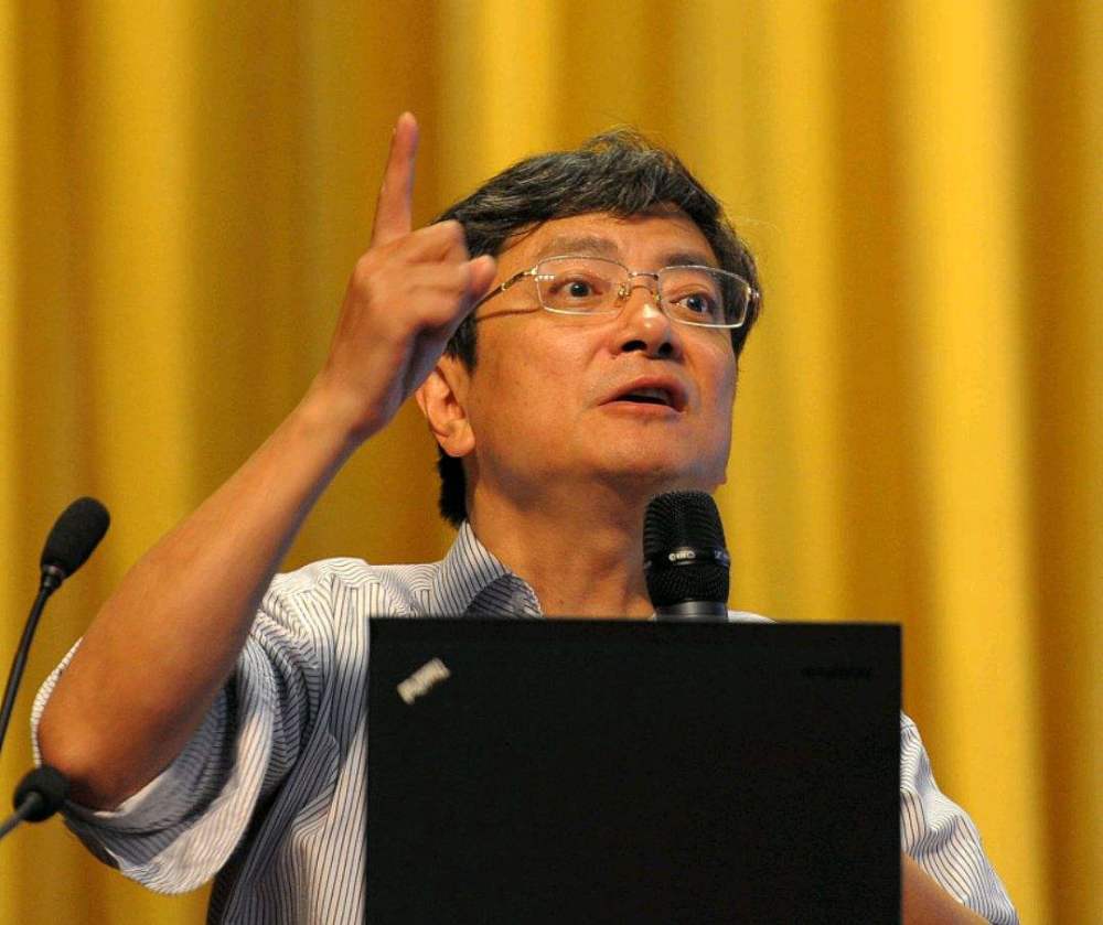 但科学家有","我怕有一天你替别国造了导弹, 打穿老师我的天灵盖"