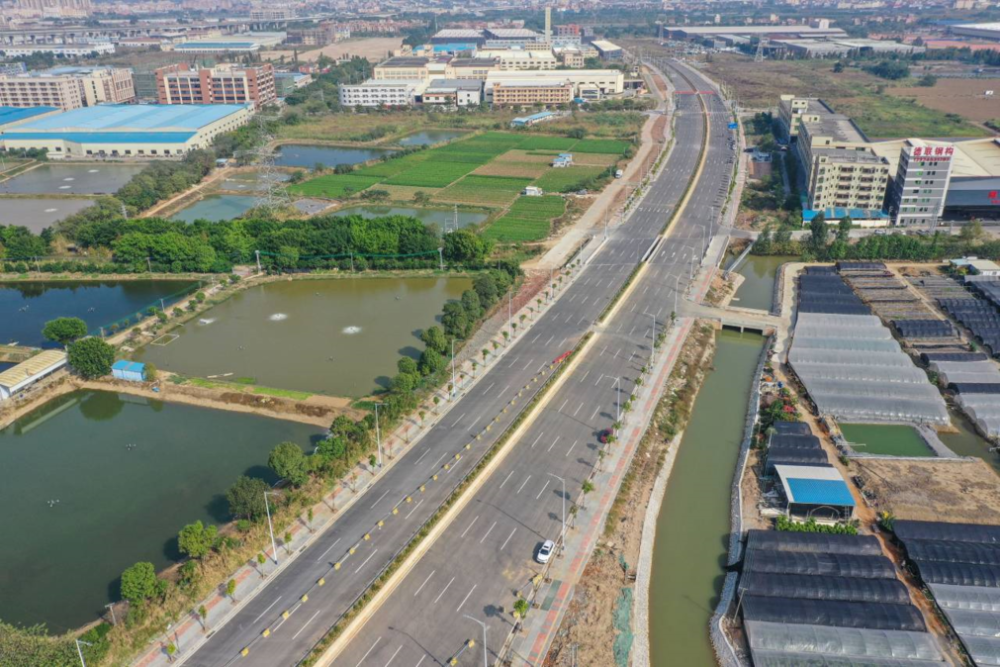 中线公路工程博爱路段二期工程粤桂黔高铁经济带合作试验区(广东园)而